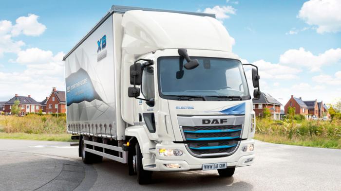 Η DAF αποκαλύπτει τα φορτηγά νέας γενιάς DAF XB