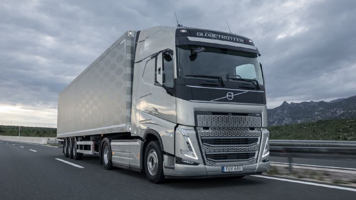 Το νέο FH, ο κορυφαίος τράκτορας της Volvo Trucks, είναι πλέον διαθέσιμο και στην Ελλάδα με εντυπωσιακή νέα σχεδίαση και τεχνολογικές καινοτομίες που αναβαθμίζουν την απόδοση του στο έπακρο!