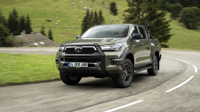 Πρώτη η Toyota σε πωλήσεις, πρώτο και το Hilux στις νέες ταξινομήσεις Pick-Up.