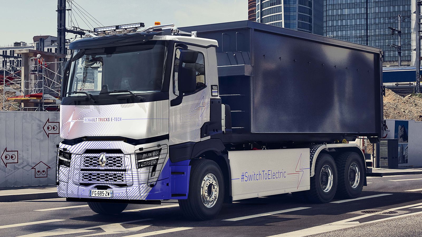 Μέχρι τους 44 τόνους θα ανεβαίνουν από του χρόνου οι προτάσεις της Renault Trucks στα ηλεκτρικά φορτηγά, όταν θα ξεκινήσει η παραγωγή των νέων E-Tech 