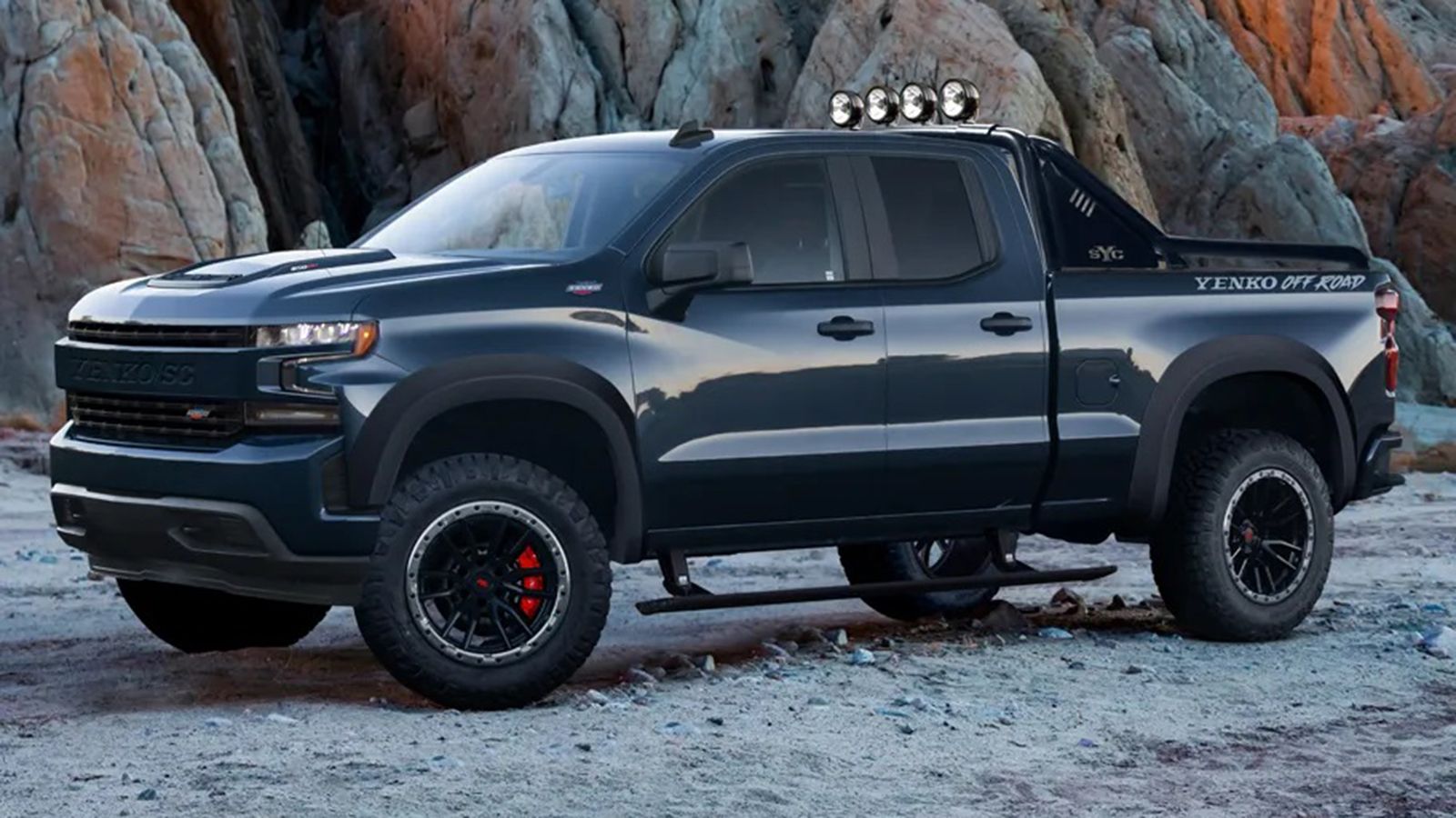 Το Yenko/SC Silverado Off Road φέρει τον υπερτροφοδοτούμενο V8 κινητήρα των 6,2 λτ., που αποδίδει ισχύ 850 hp και ροπή 1.085 Nm.