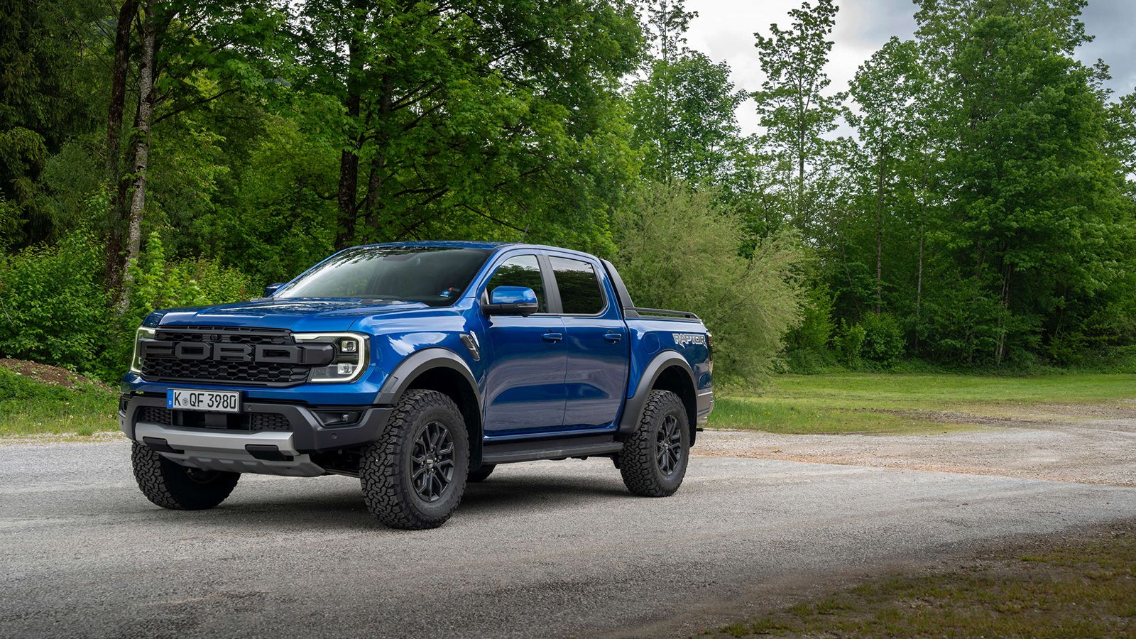 Ford Ranger Raptor: Το «αγροτικό» που… απογειώνεται στον αέρα!