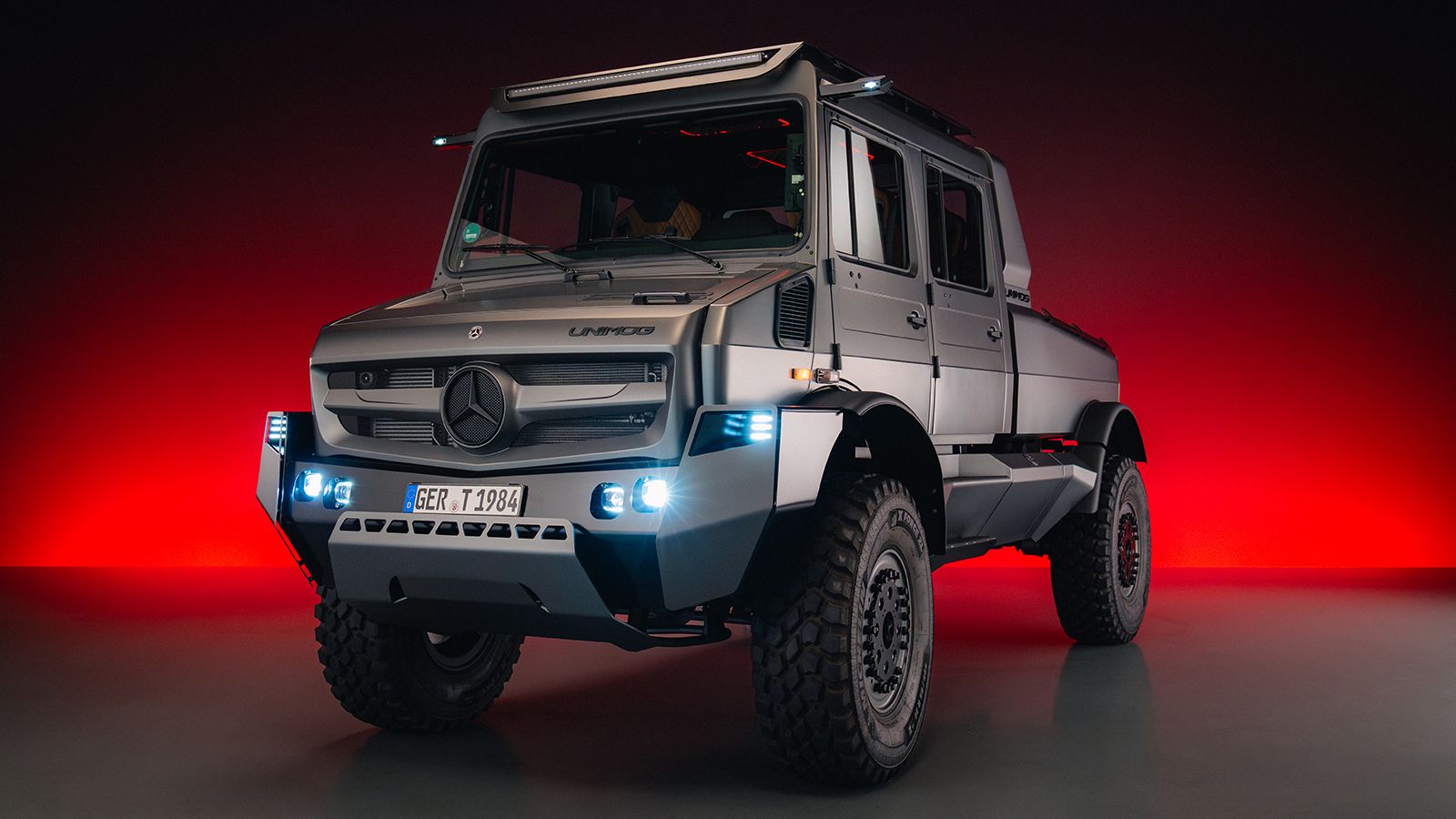 Παρουσιάστηκε το πιο luxury, Unimog, που έχει κατασκευαστεί ποτέ! (+vid)