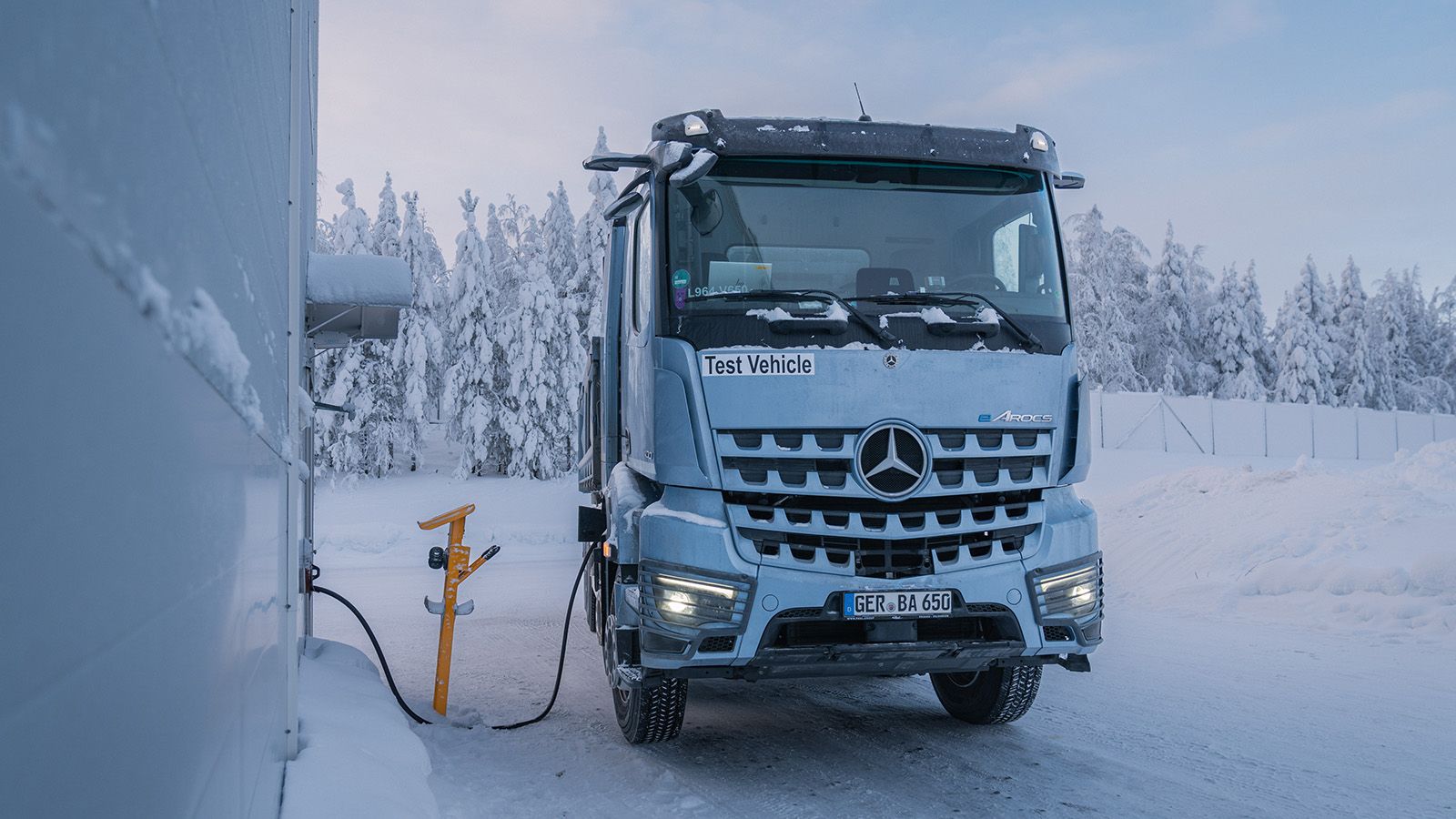 Το Mercedes-Benz eArocs 400 αξιολογείται στους –20°C!