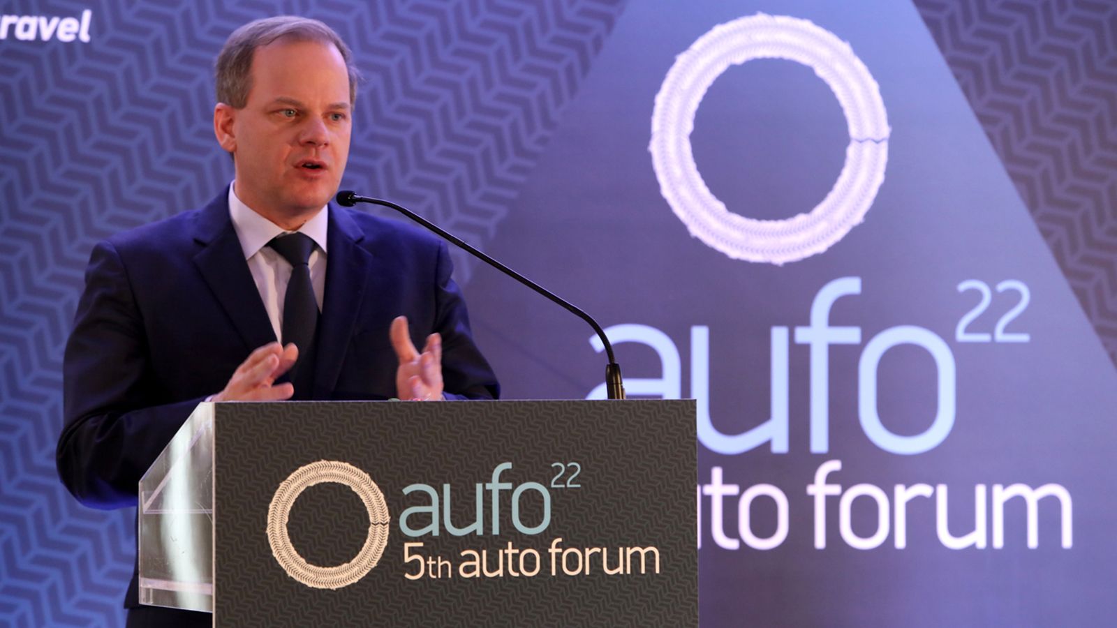 Δείτε τι είπε στο 5ο Autoforum για το κυκλοφοριακό στην Αττική, o Υπουργός Υποδομών και Μεταφορών, κ. Κώστας Καραμανλής.
