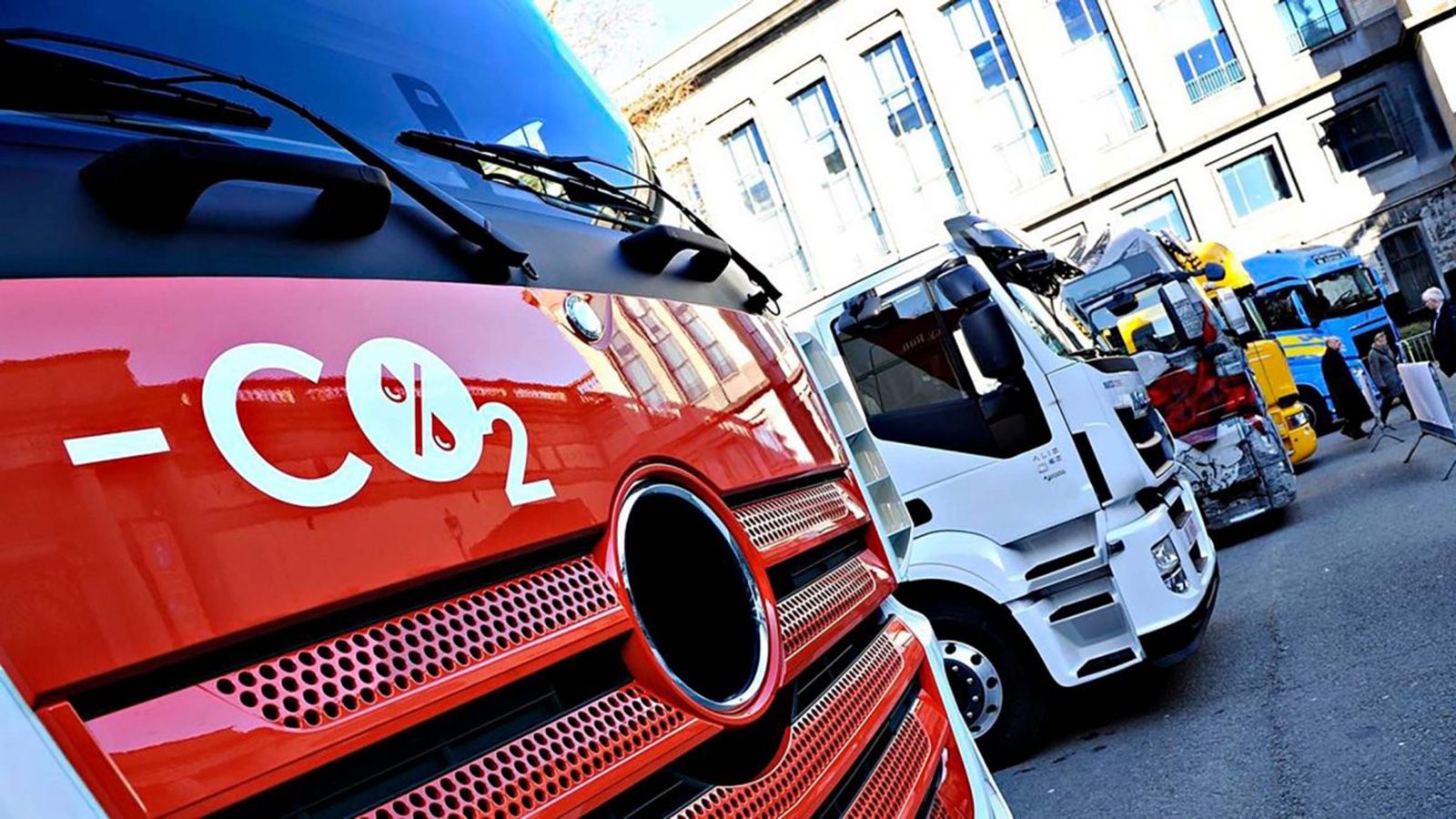 Η ΕΕ δίνει (;) παράταση «ζωής» στην… Ευρωβινιέτα!