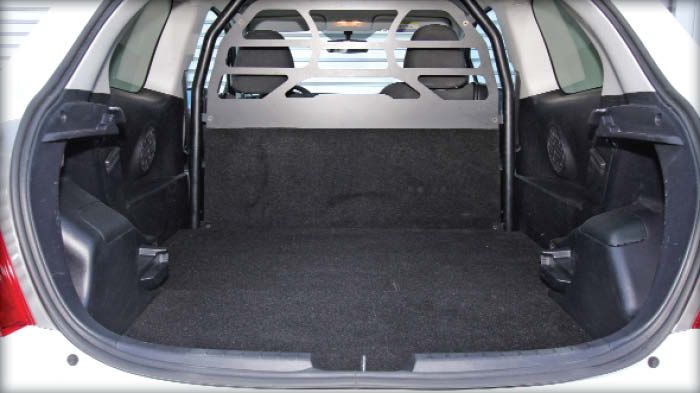 Το Toyota YarisVan προσφέρει τον υψηλότερο ωφέλιμο όγκο φόρτωσης με 1,1 κ.μ. 