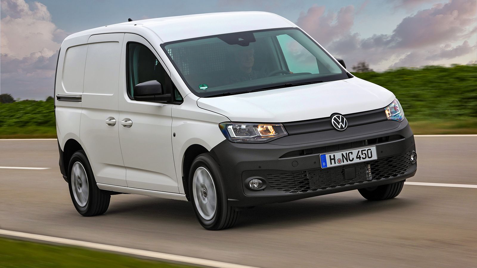 Το πλήρως ανασχεδιασμένο Caddy βασίζεται στη μεταβλητή πλατφόρμα MQB του Volkswagen Group.