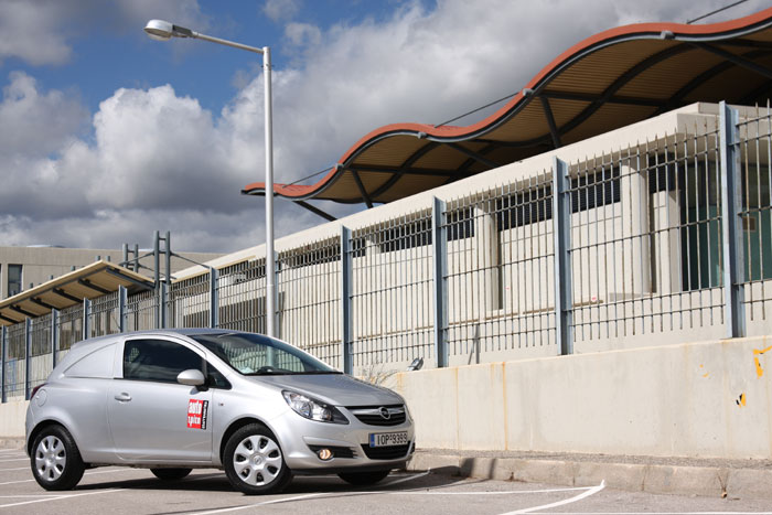 Το ανανεωμένο Opel Corsa Van Euro5