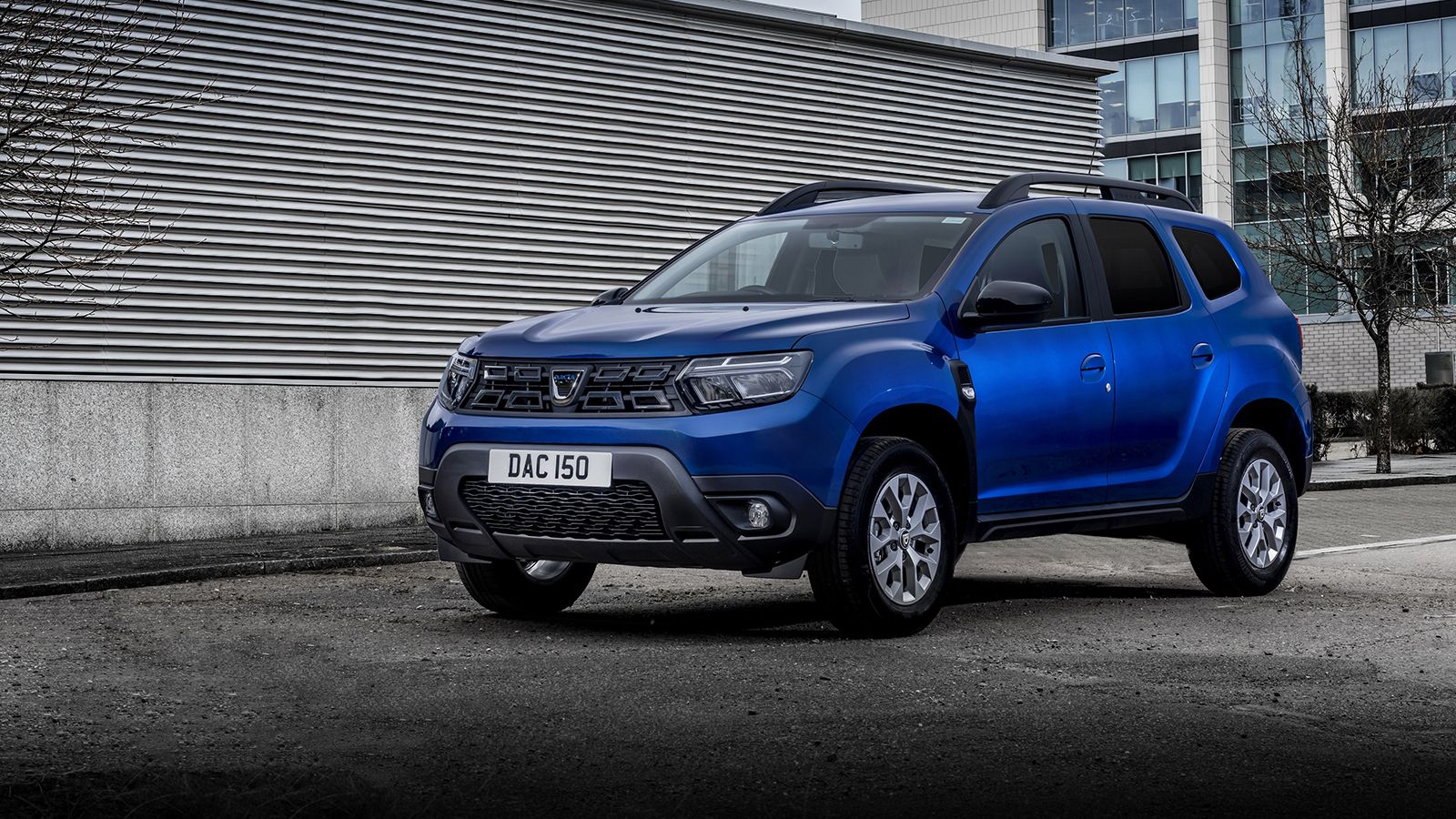 Σε 4x2 και 4x4 εκδόσεις λανσάρεται στο Μ. Βρετανία το νέο Dacia Duster Commercial.