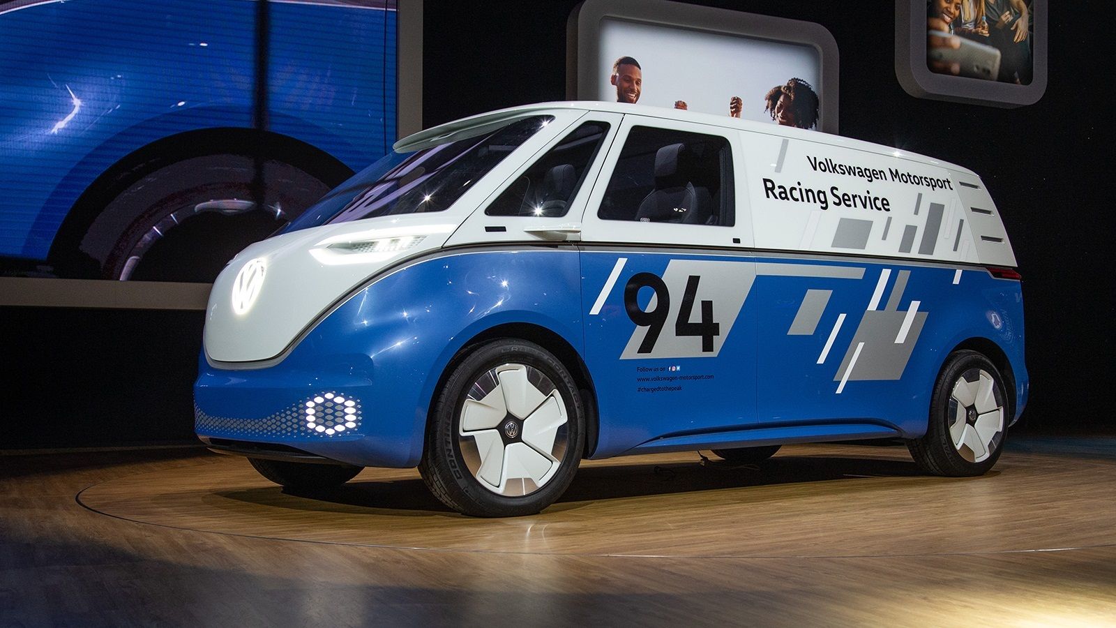 Ντεμπούτο θα κάνει του χρόνου το ηλεκτρικό ID. Buzz, με τη Volkswagen να σχεδιάζει τρεις διαφορετικές εκδόσεις.