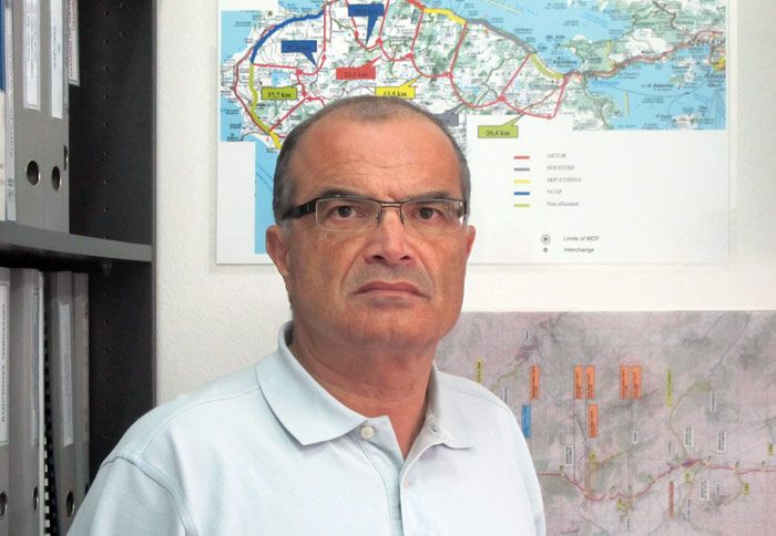 Η ελλιπής συντήρηση του οδικού δικτύου και η παλαιότητα είναι για τον συγκοινωνιολόγο κ. Καστή, η σημαντικότερη αιτία των προβλημάτων που αντιμετωπίζο