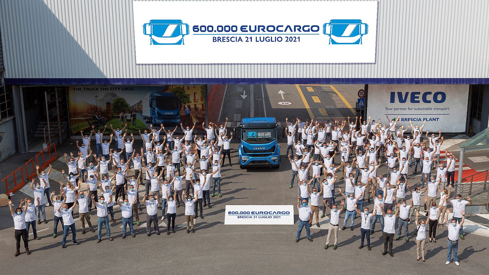 Γιορτές και πανηγύρια στο εργοστάσιο της IVECO στην Μπρέσια για την παραγωγή του υπ` αριθμόν 600.000 Eurocargo.