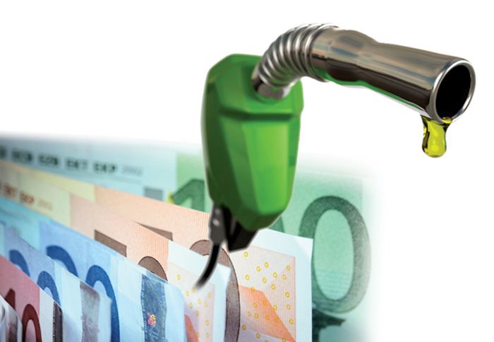 Αντιδράσεις στη χρήση πιστωτικών καρτών για την αγορά καυσίμου εγείρει η ΟΒΕ. 