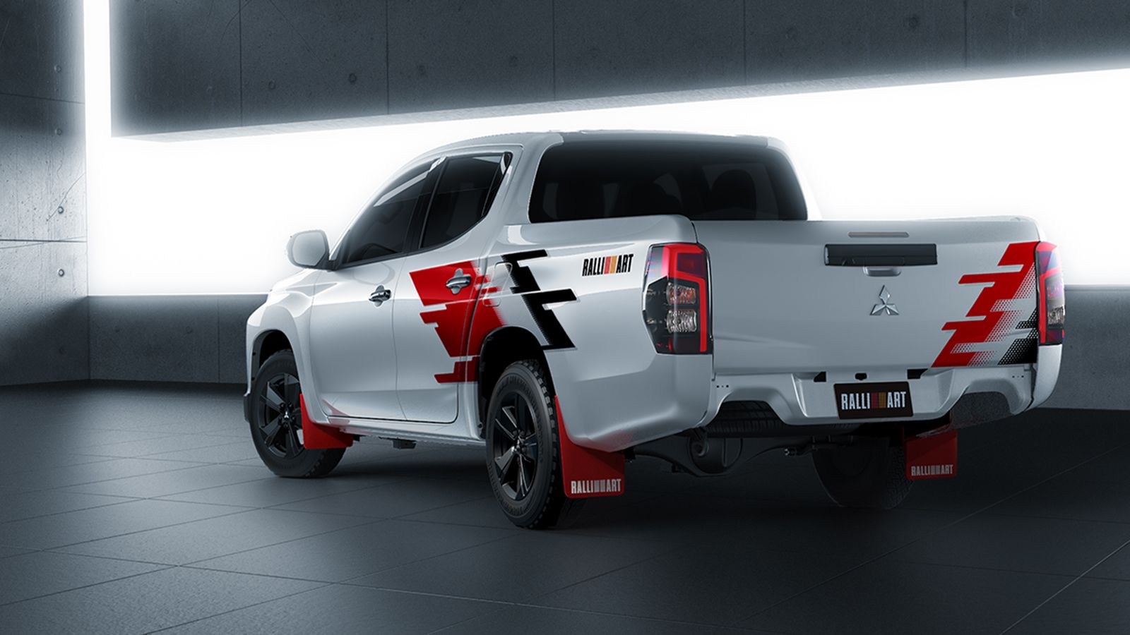 Δυστυχώς ο δυναμισμός της έκδοση Ralliart περιρίζεται στην εμφάνιση...