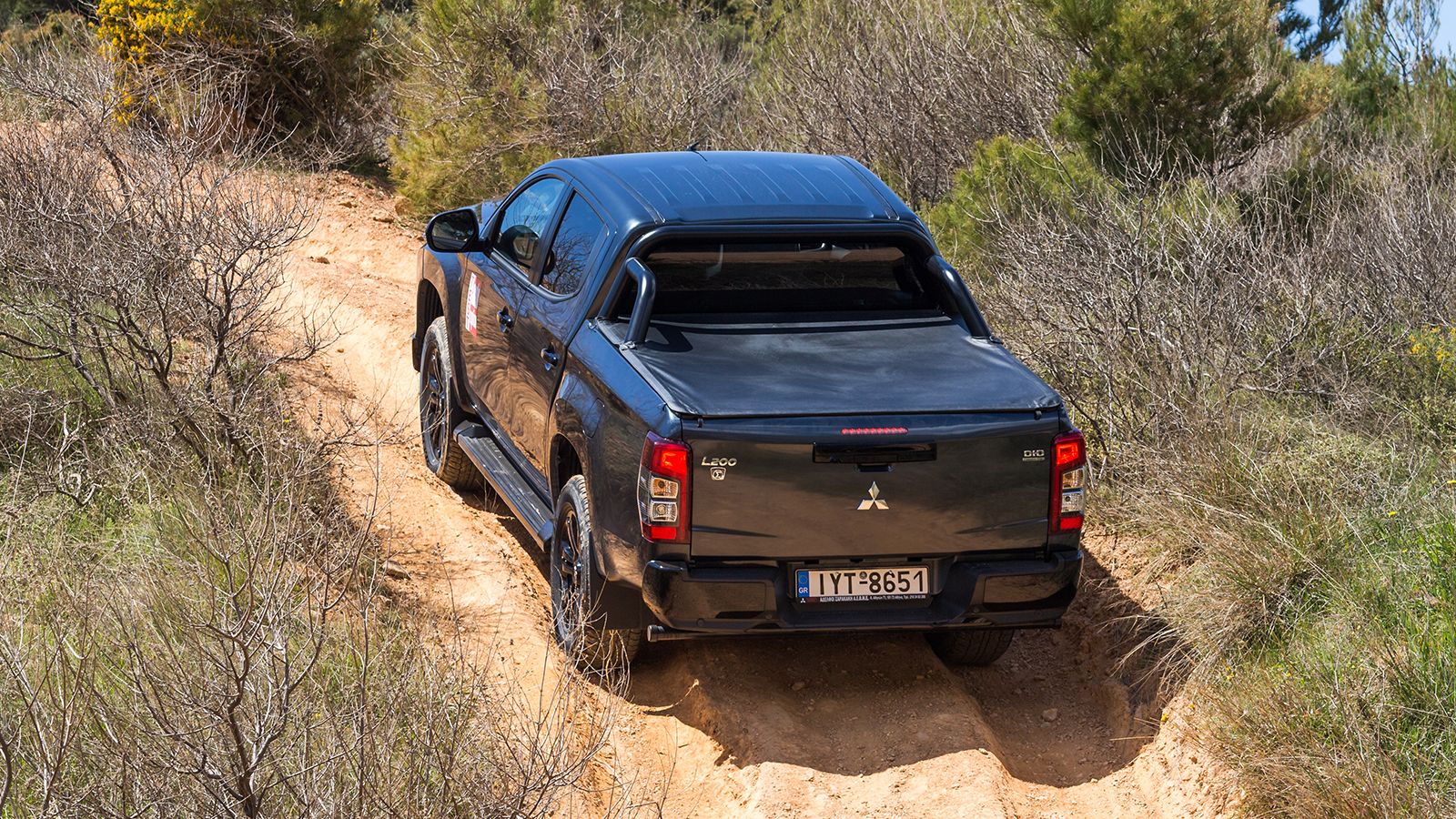 Σύμφωνα με την επίσημη ανακοίνωση της Mitsubishi, το 51% των επιμέρους τμημάτων του τελευταίου L200 έχει τροποποιηθεί σε σχέση με το προγενέστερο μοντ