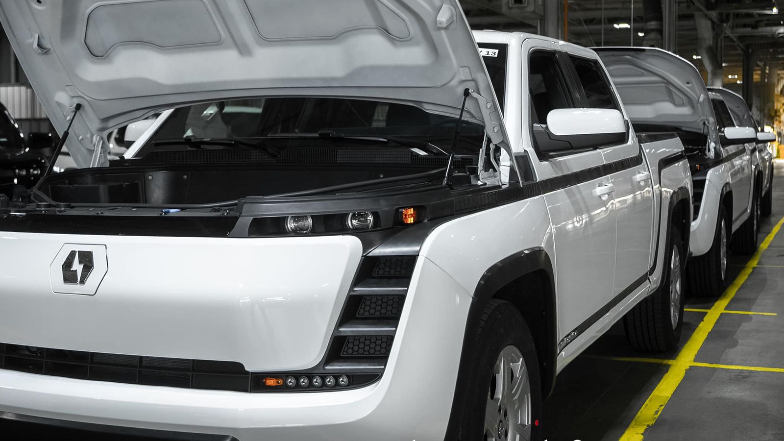 Οι άνθρωπο της Lordstown Motors ανέβασαν στα μέσα κοινωνικής δικτύωσης την πρώτη εικόνα των οχημάτων προ-παραγωγής.