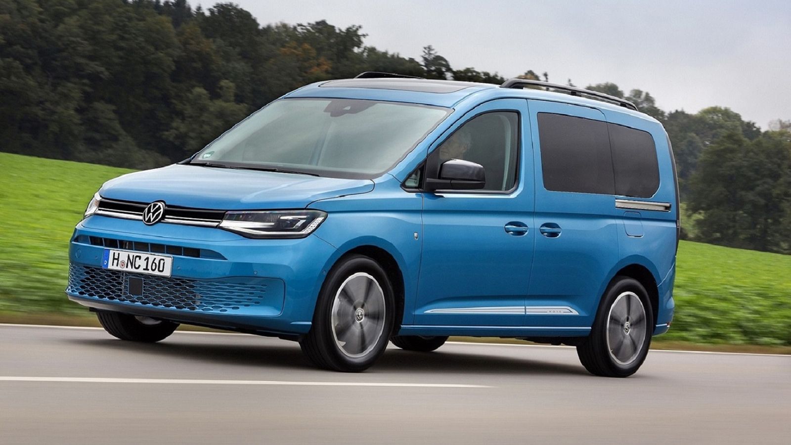 Από τα 26.700 ευρώ ξεκινούν οι τιμές του νέου VW Caddy Life που λανσάρεται με κινητήρες 1.5 TSI & 2.0 TDI. Από τα 28.700 ευρώ το Caddy Maxi Life.