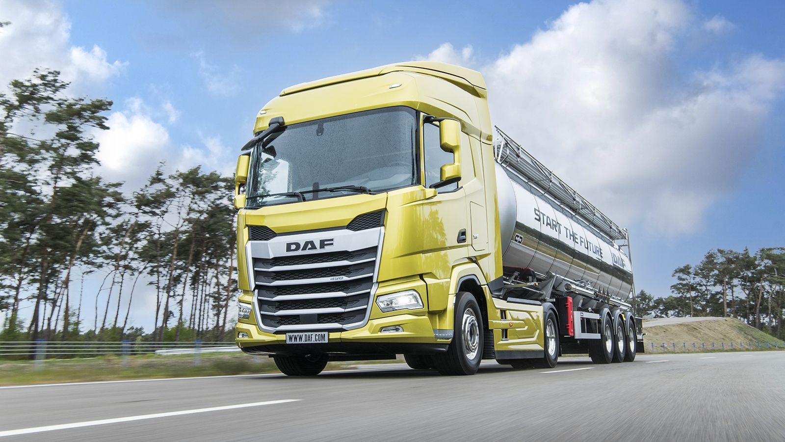 H νέα γενιά του υπερ-δημοφιλούς DAF XF.