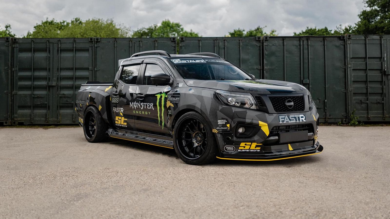 Το απόλυτο Nissan Navara-R διαθέτει 1.000 ίππους και μέρος από το DNA του Nissan GT-R.