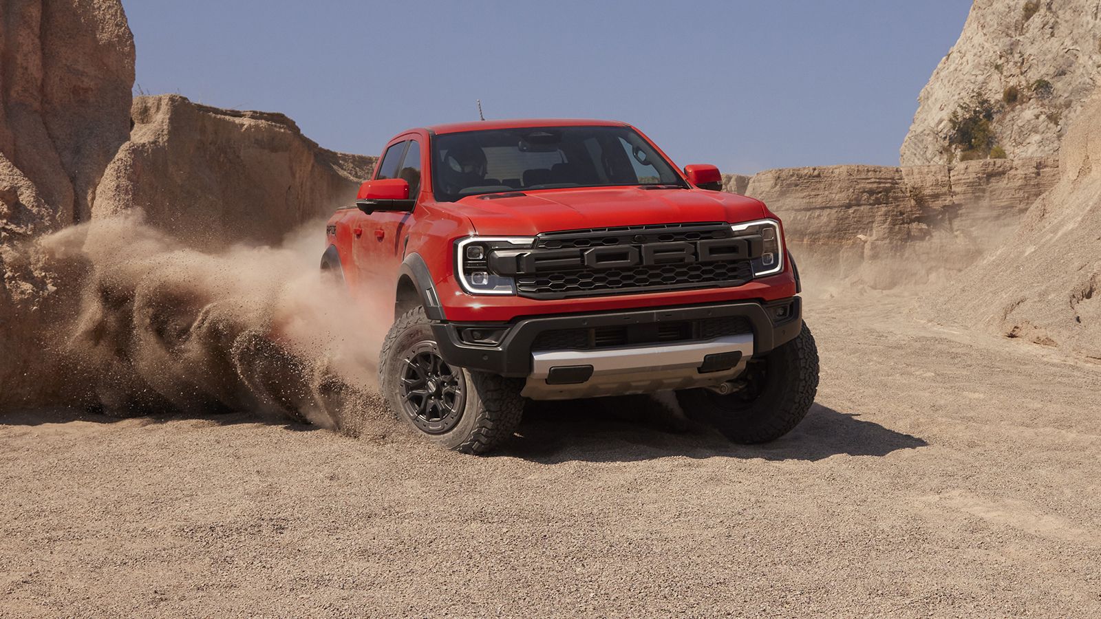 Ελέω ρύπων, το νέο Ford Ranger Raptor εμφανίζει σημαντικά χαμηλότερα νούμερα απόδοσης στην Ευρώπη.