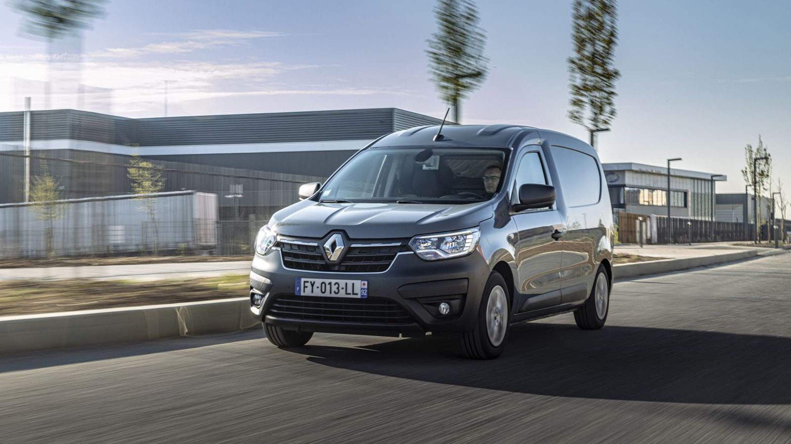 Το Renault Express Van φέρει τον κινητήρα diesel 1.5 Blue dCi, με 75 και 95 ίππους, που πληροί τις σύγχρονες προδιαγραφές ρύπων Euro 6D full. 