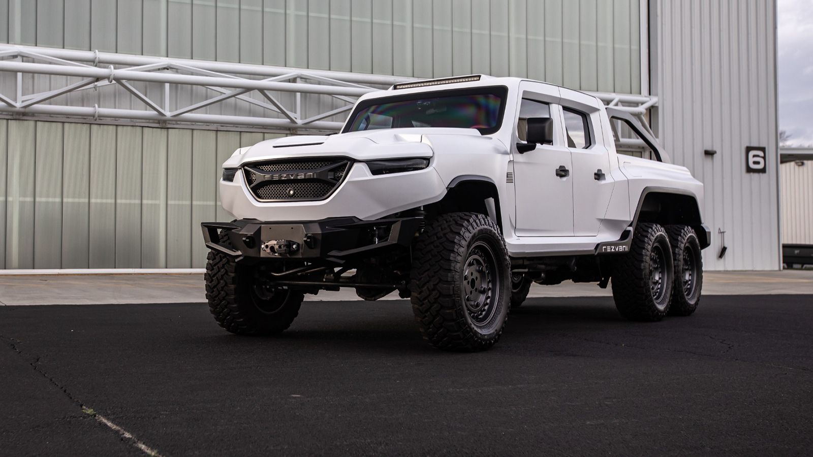 O ...Θεός των Pick-Up ή αλλιώς το Rezvani Hercules 6x6 Military Edition. Πωλέιται σε υπερδιπλάσια τιμή από καινούργιο!