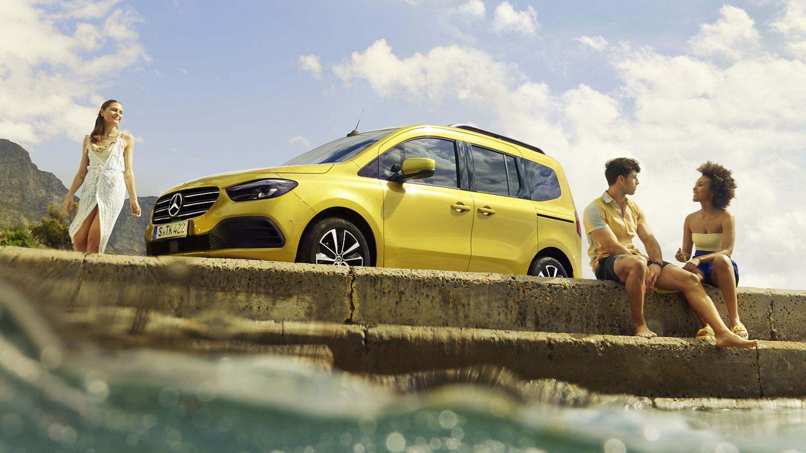 Για κάθε ανάγκη και κάθε μοντέλο ζωής, η νέα Mercedes-Benz T-Class. 