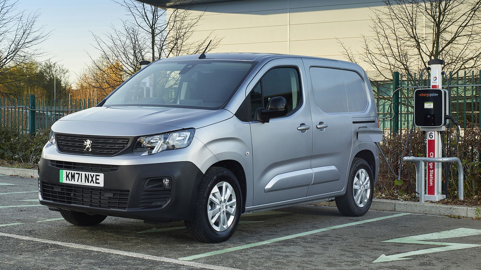 Τα τρία ηλεκτρικά vanette του PSA (e-Berlingo, e-Partner και Cargo-e) μοιράστηκαν το βραβείο Ηλεκτρικό Van της Χρονιάς. 