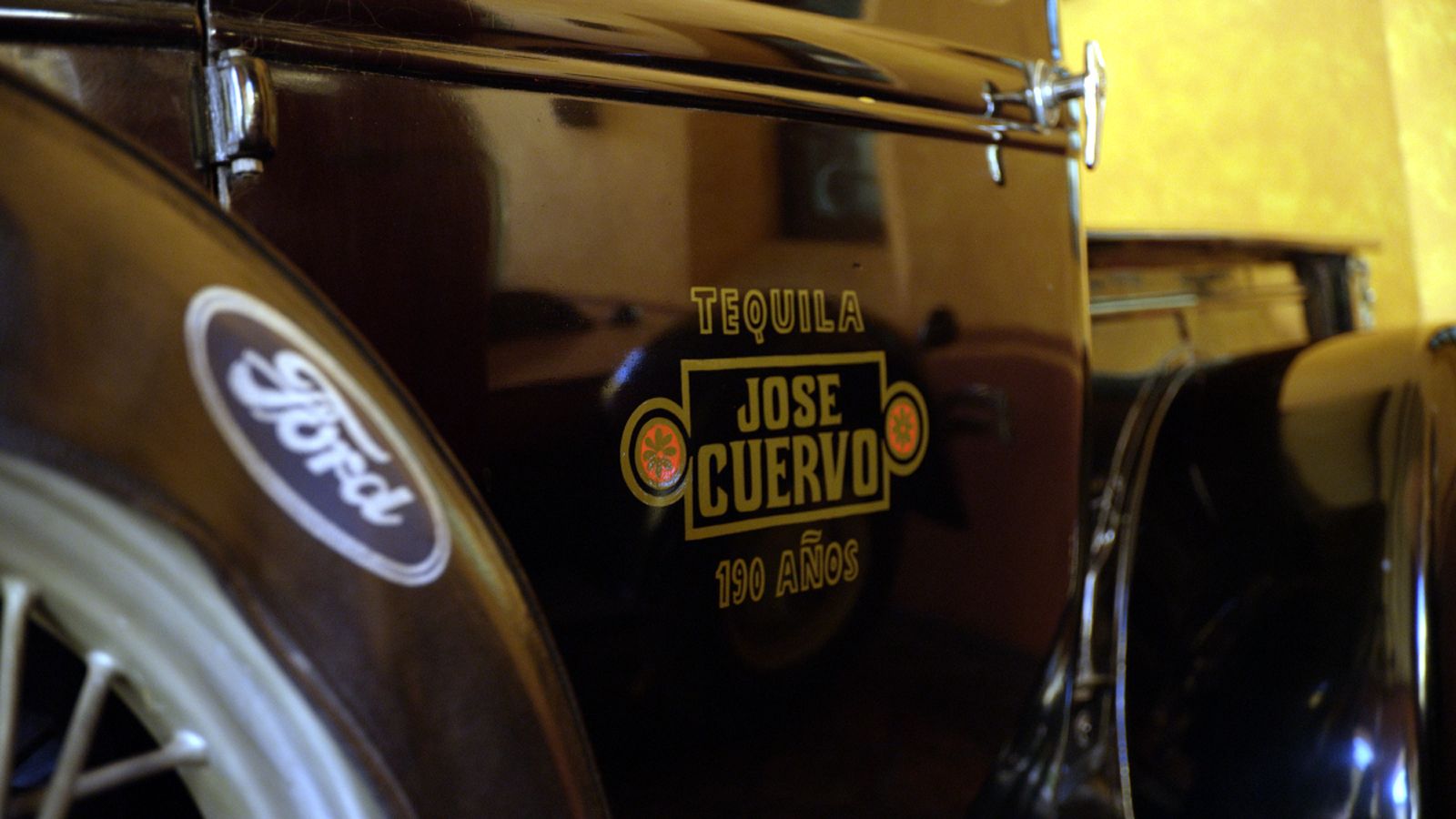 Η Ford θα συνεργαστεί με την Jose Cuervo προκειμένου να χρησιμοποιήσει τα υποπροϊόντα της επεξεργασίας του φυτού της αγαύης για την παραγωγή εξαρτημάτ