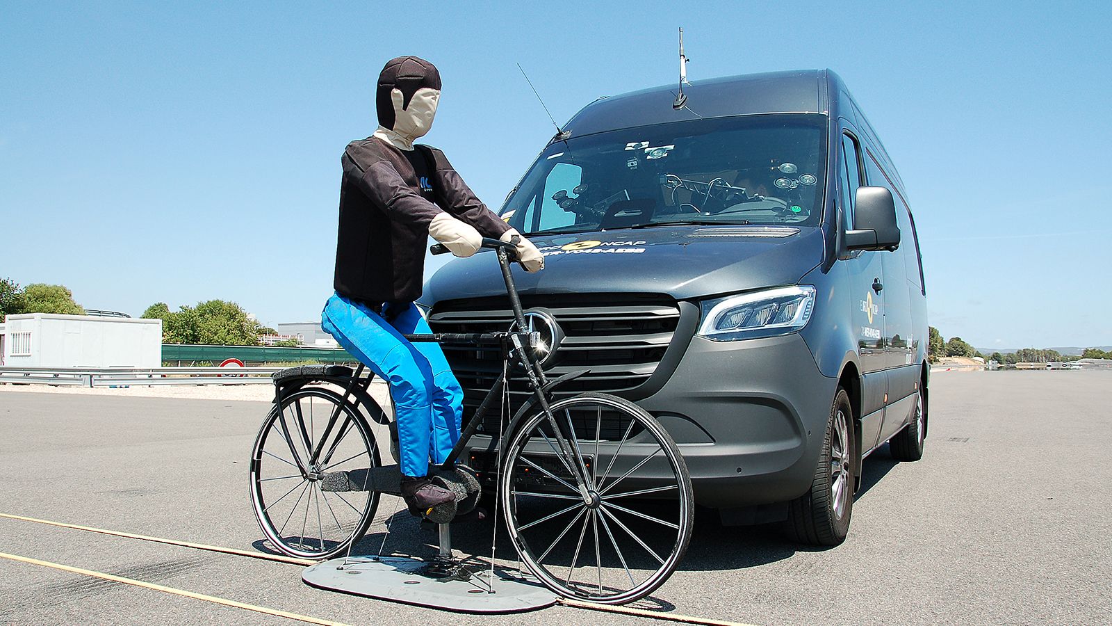 Ποια είναι τα Vans με την κορυφαία βαθμολογία από τον Euro NCAP ως προς την ασφάλεια που προσφέρουν τα συστήματα ADAS τους;