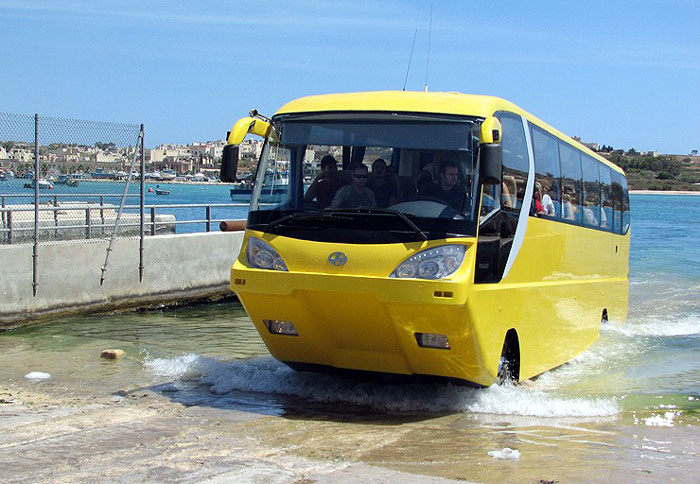 Πρωτότυπο… αμφίβιο λεωφορείο