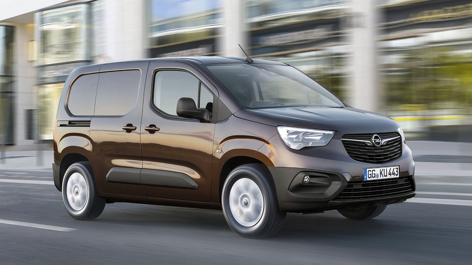 Opel Combo Business L1 με 168 ευρώ/μήνα.