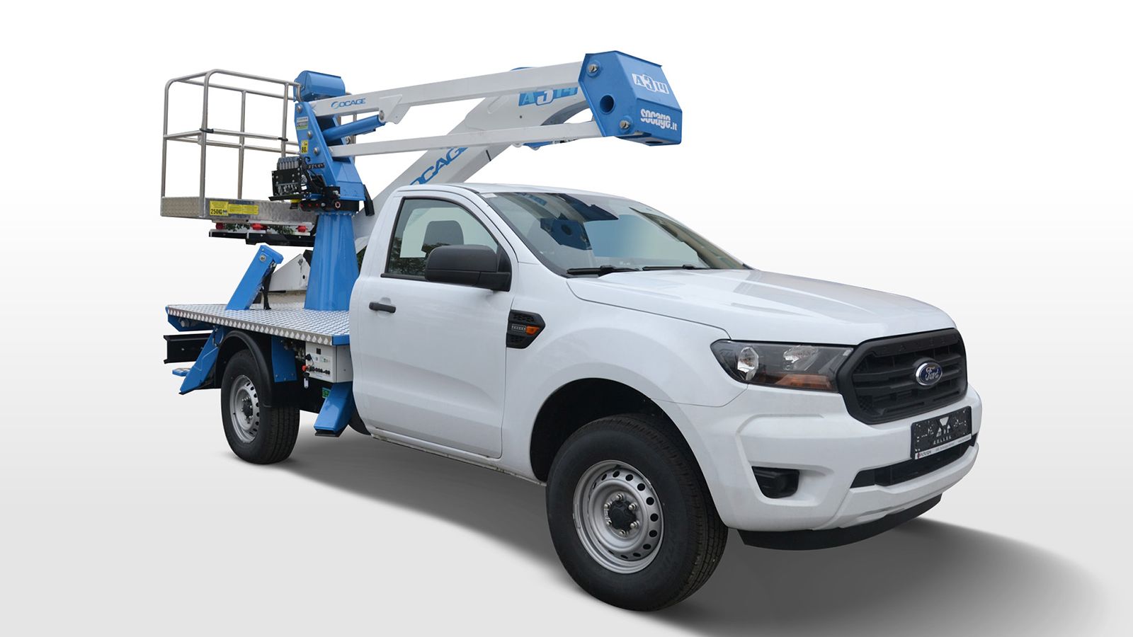 Το Ford Ranger Chassis Cab σε έκδοση με αναβατόριο, είναι μία μόνο από τις πολλές διασκευές των Pick-Up, που μπορούν να ικανοποιήσουν πλήθος αναγκών, 