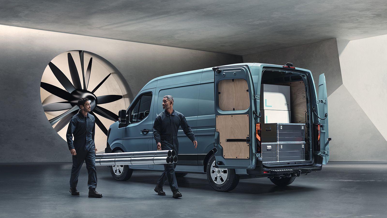 Η νέα γενιά του Renault Master είναι πλέον διαθέσιμη στην ελληνική αγορά. 