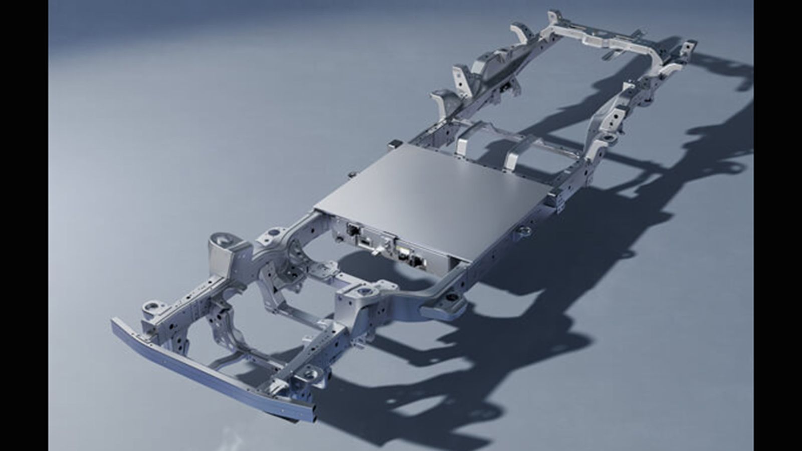 Η μπαταρία των 29,6kWh (Blade LFP) εδράζεται στο πλαίσιο (τύπου «σκάλας») του Pick-Up και μπορεί να διασφαλίσει ηλεκτρική αυτονομία έως 100km. 