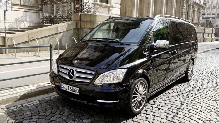 Εξωτερικά, ένα Mercedes-Benz Viano από την Carisma Auto Design δεν διαφέρει σημαντικά από τις υπόλοιπες… συμβατικές εκδόσεις. 