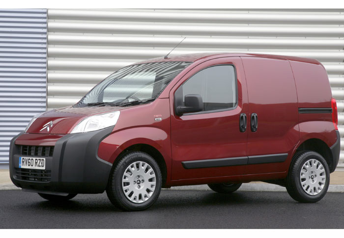 Ξεκίνησαν στην Μ. Βρετανία οι πιλοτικές δοκιμές μιας ηλεκτροκίνητης (EV) έκδοσης του Citroen Nemo.