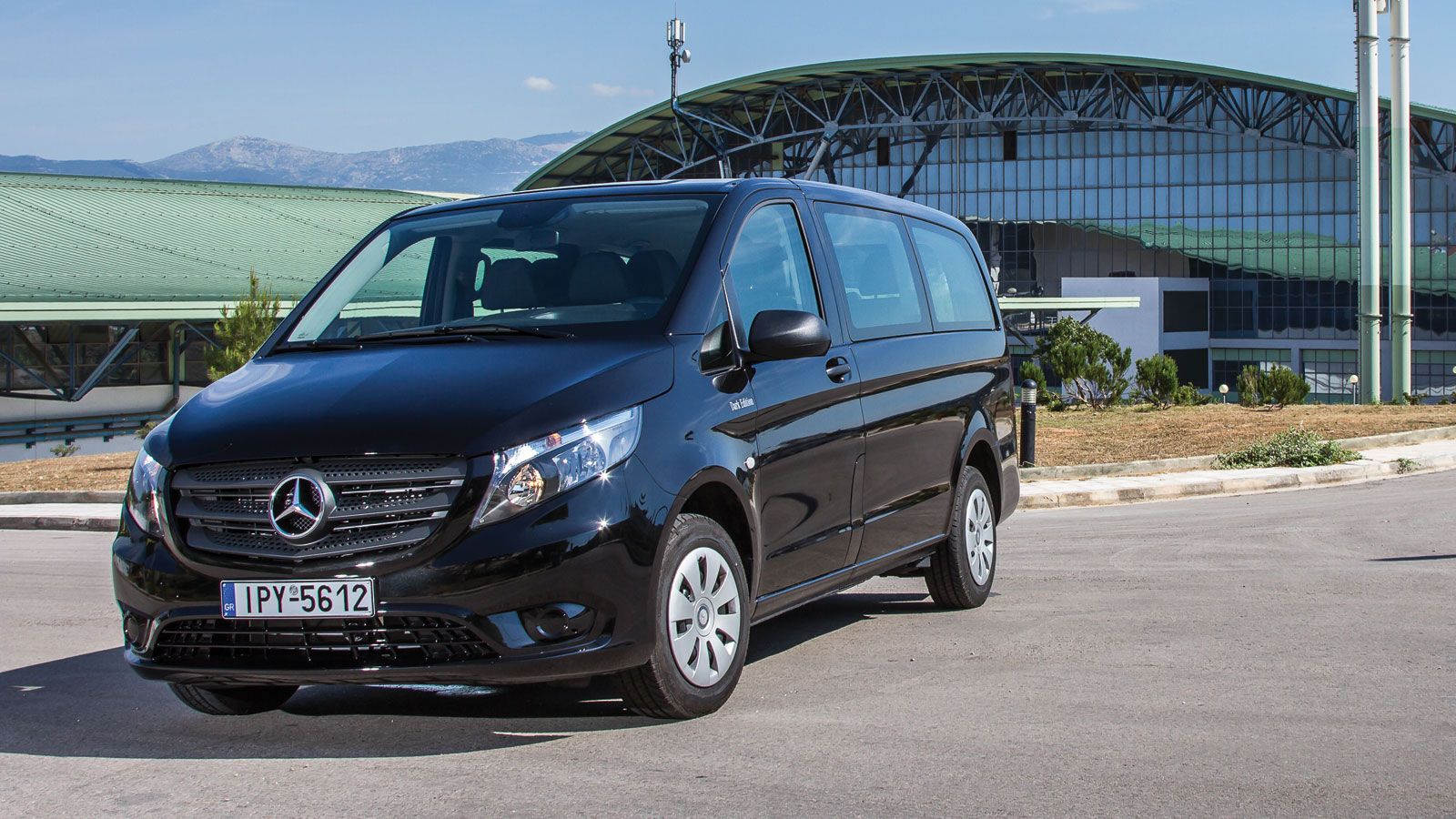 Η… σκοτεινή πλευρά της πολυτέλειας! 