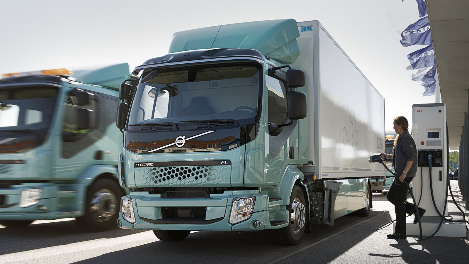 Δείτε ένα χορταστικό αφιέρωμα με τα ηλεκτρικά φορτηγά όλων των κατηγοριών που προσφέρονται σήμερα.