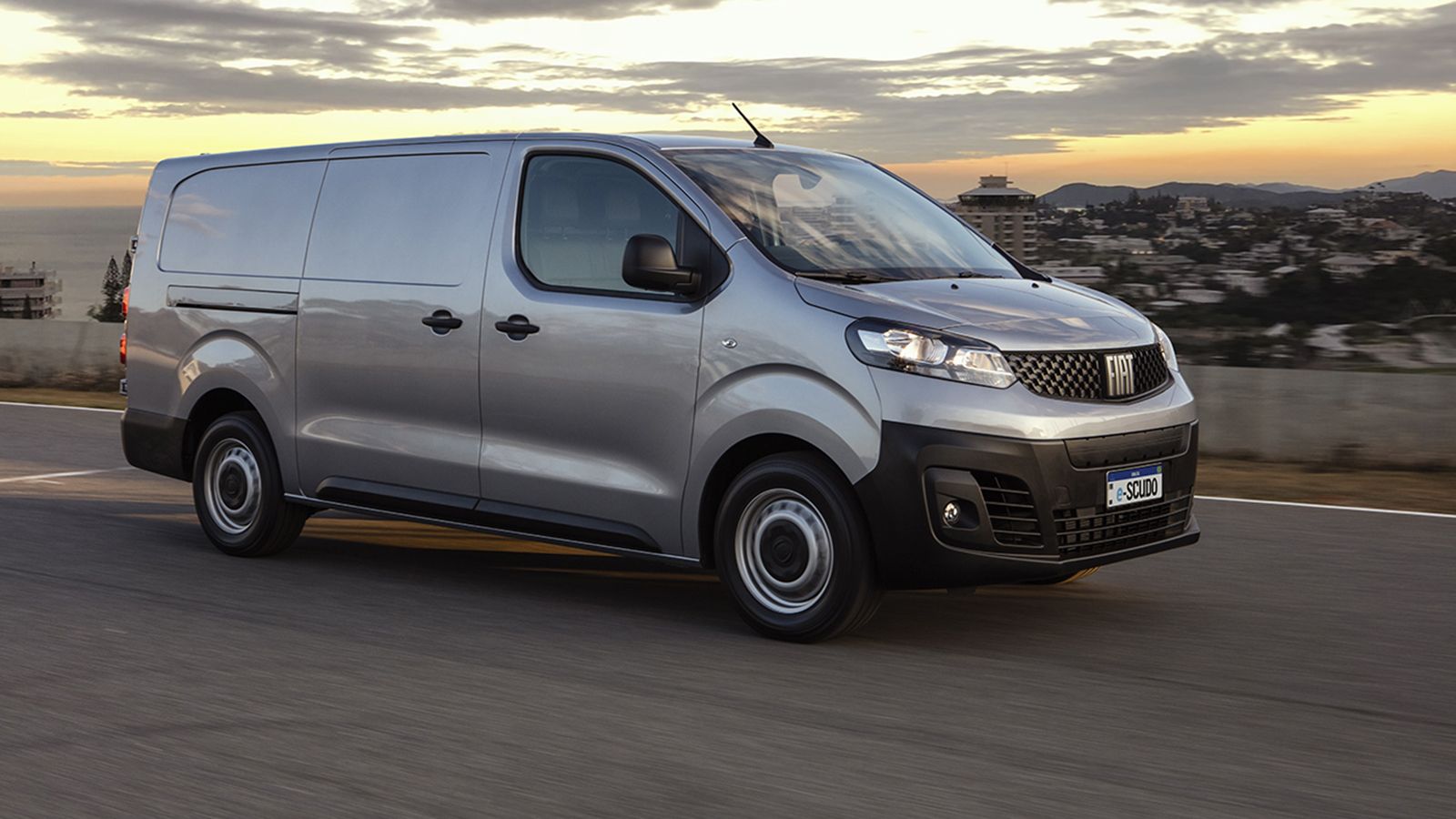 Την ηγετική θέση της Fiat Professional στην αγορά της Βραζιλίας, αναμένεται να ενισχύσει το λανσάρισμα των Scudo και E-Scudo. 