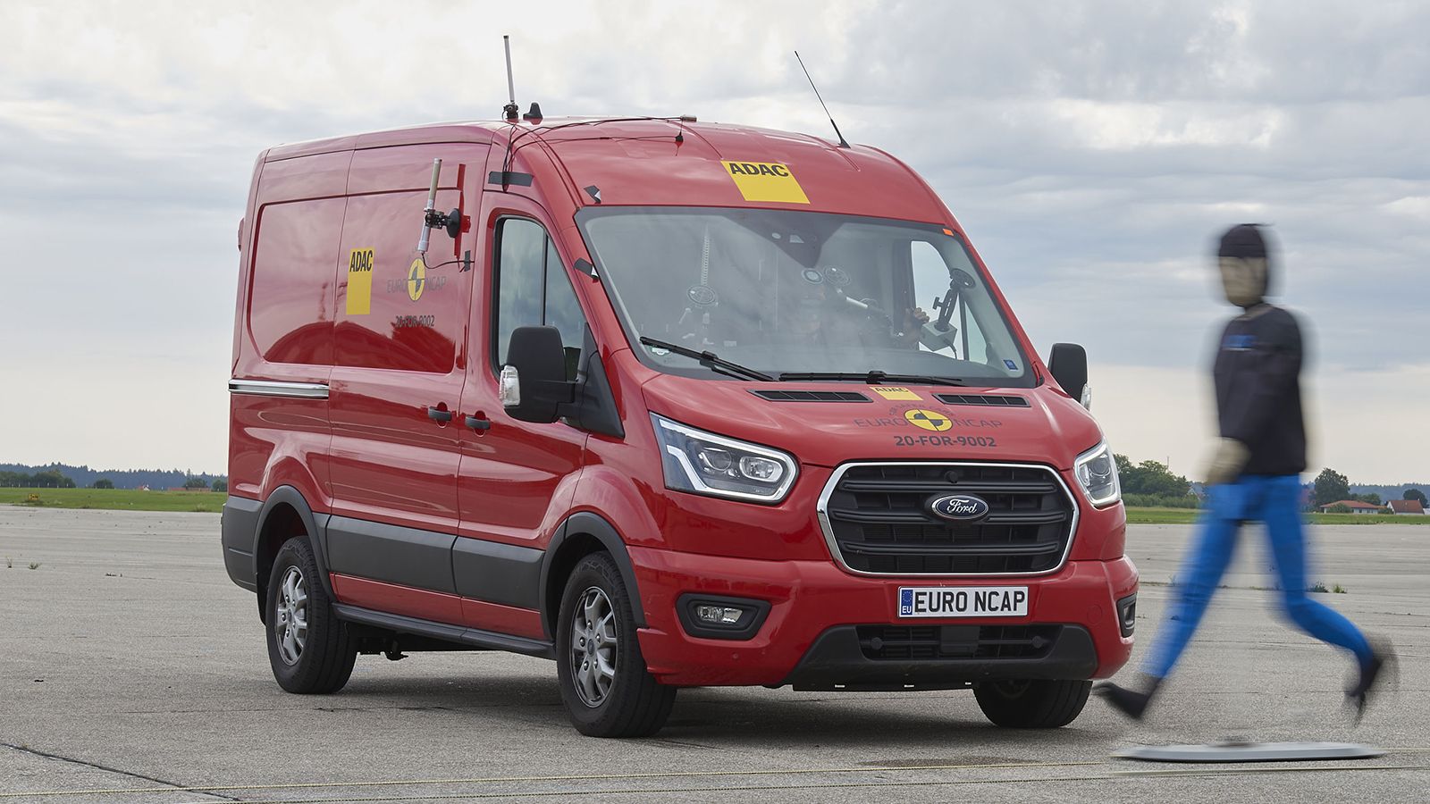 Με βαθμολογία 68%, το Ford Transit είναι το πιο ασφαλές από τα «χρυσά» Van.