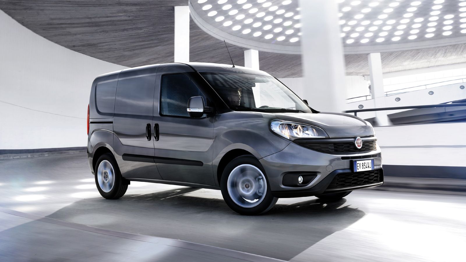 Το Fiat Doblo απέσπασε την κορυφαία επίδοση στους ελέγχους «ΜοΤ» για τα ελαφρά επαγγελματικά οχήματα ηλικίας 3 ετών στην αγορά της Μ. Βρετανίας.