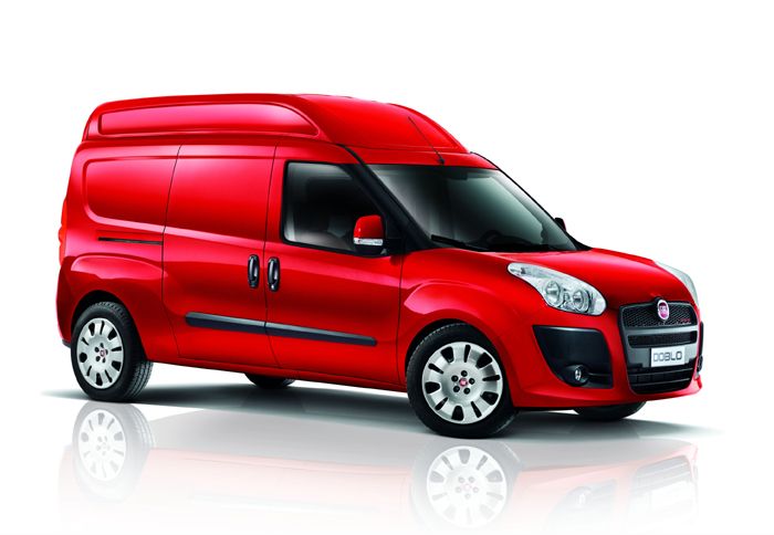 Η Fiat Professional ανακοίνωσε πως σύντομα θα είναι διαθέσιμη μια νέα έκδοση του Doblo Cargo με την ονομασία «XL» και όγκο φόρτωσης 5,0 κ.μ. 