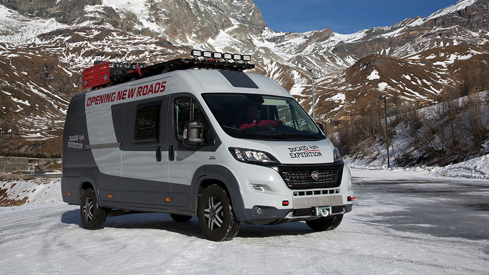 Για ένατη χρονιά, το Fiat Ducato βραβεύτηκε ως το καλύτερο όχημα για χρήση στην κατασκευή αυτοκινούμενων τροχόσπιτων στην γερμανική αγορά.