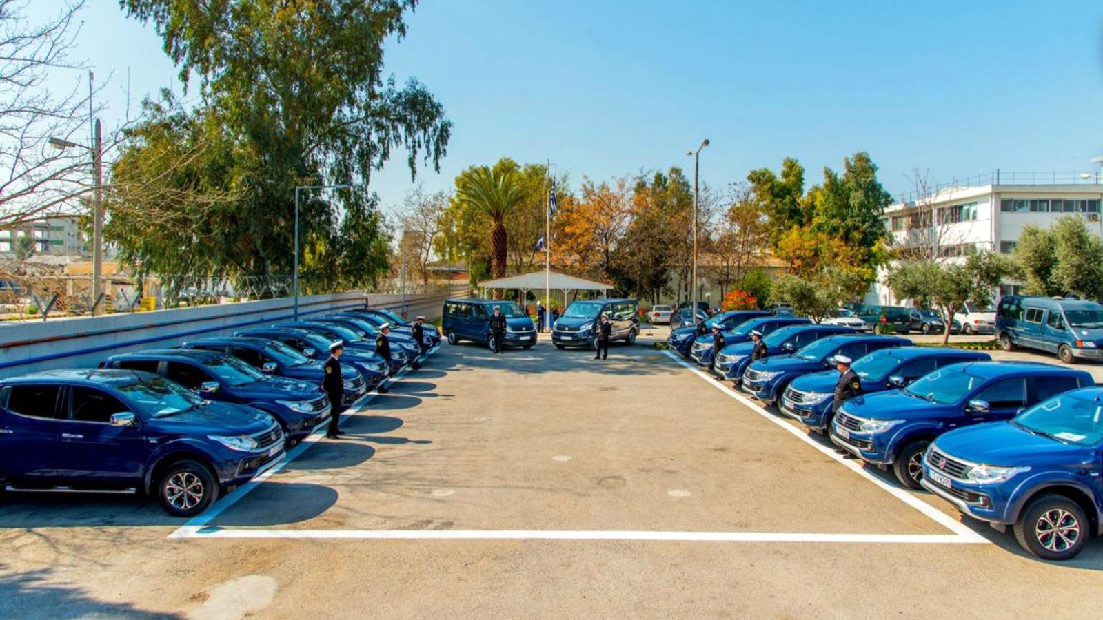 Η Fiat Professional παρέδωσε μια μεγάλη παραγγελία επαγγελματικών οχημάτων στο Ελληνικό Πολεμικό Ναυτικό στις 17 Μαρτίου 2017.