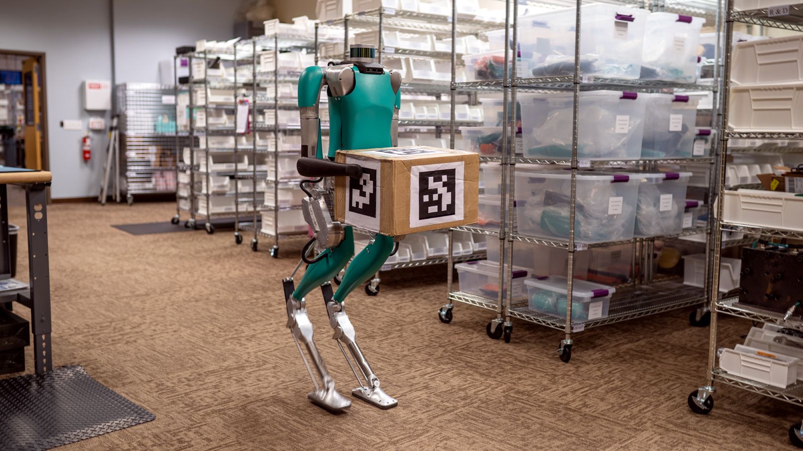 Ο «Digit» θα μπορεί να χρησιμοποιηθεί τόσο σε αποθήκες και κέντρα logistics για τη μεταφορά προϊόντων, όσο και στις τελικές παραδόσεις τους…