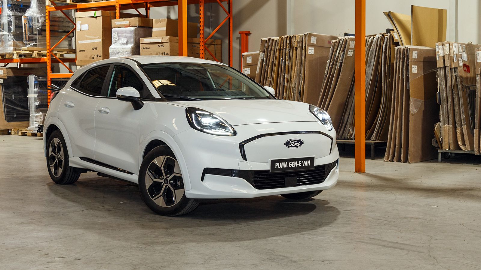 Ford Puma Gen-E Van: στατικό, εμπρός όψη