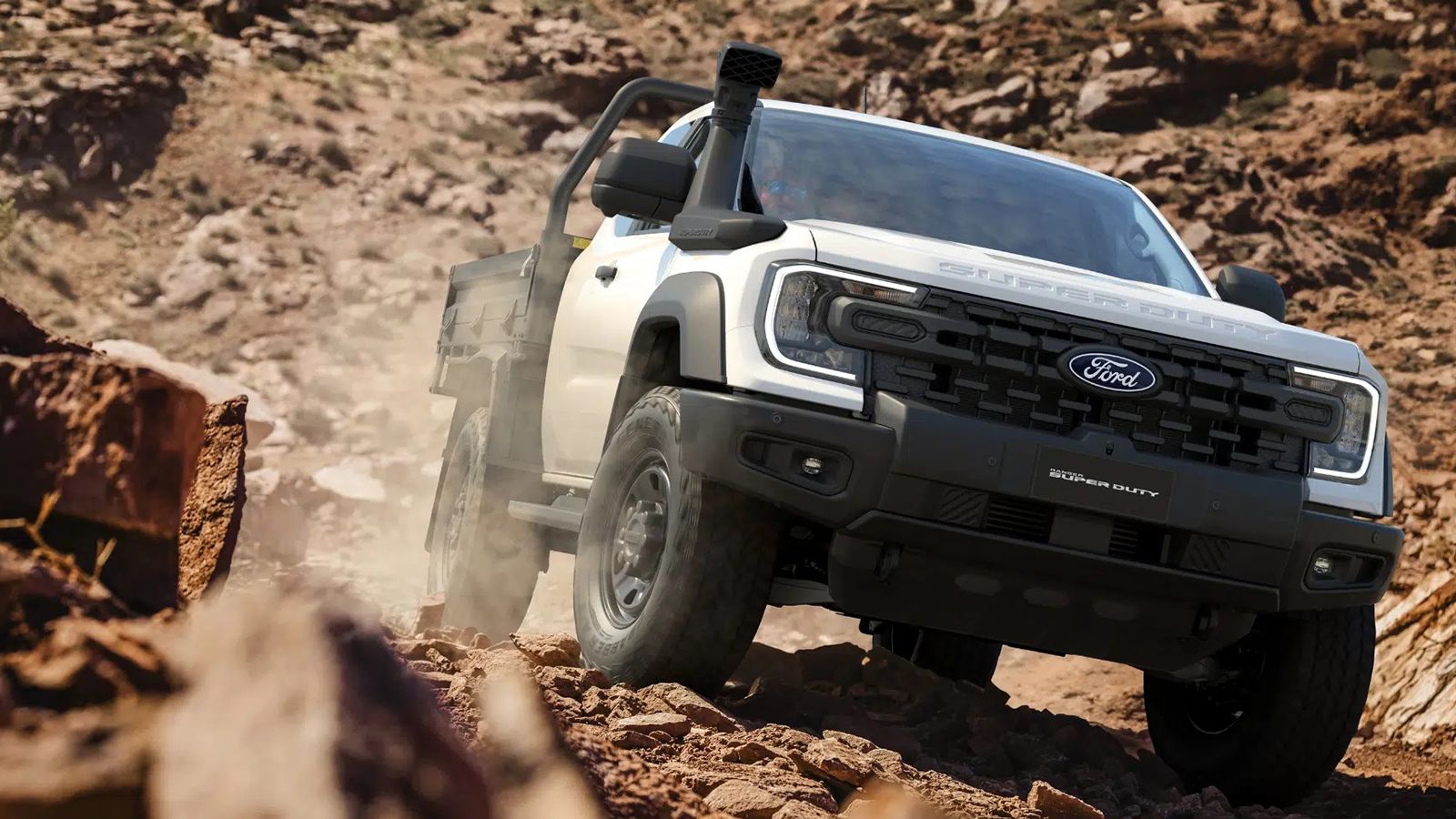 Ford Ranger Super Duty: σε κίνηση, εκτός δρόμου