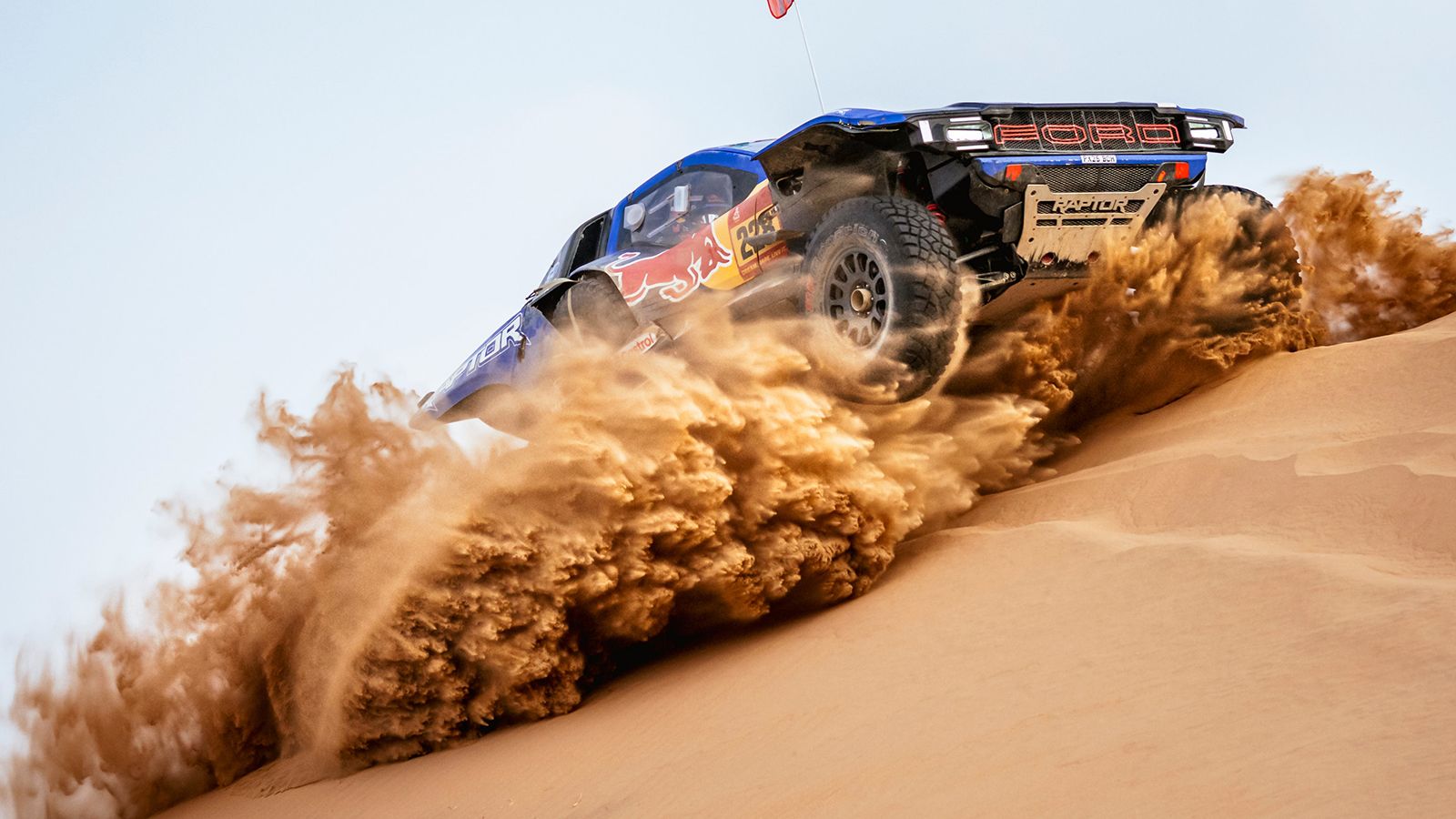 Το Ford Raptor T1 κάνει… τέχνη στο Dakar Rally 2026! (+vid)
